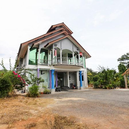 Oyo 89933 Nun Hotel Jeli Dış mekan fotoğraf